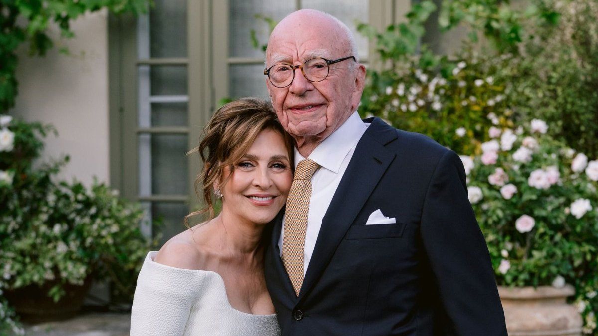 El magnate Rupert Murdoch se casó por quinta vez con una mujer 25 años ...