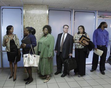 La tasa de participación laboral también subió levemente. La tasa de participación laboral también subió levemente.