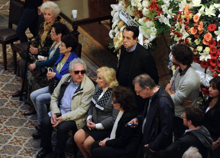 Emotiva despedida en el Congreso (foto 9)