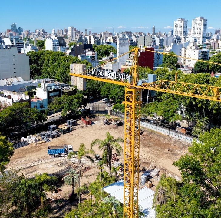 Mirabilia Hype avanza entre Chacarita y Villa Ortúzar (Foto: Inmobidrone) Mirabilia Hype avanza entre Chacarita y Villa Ortúzar (Foto: Inmobidrone)