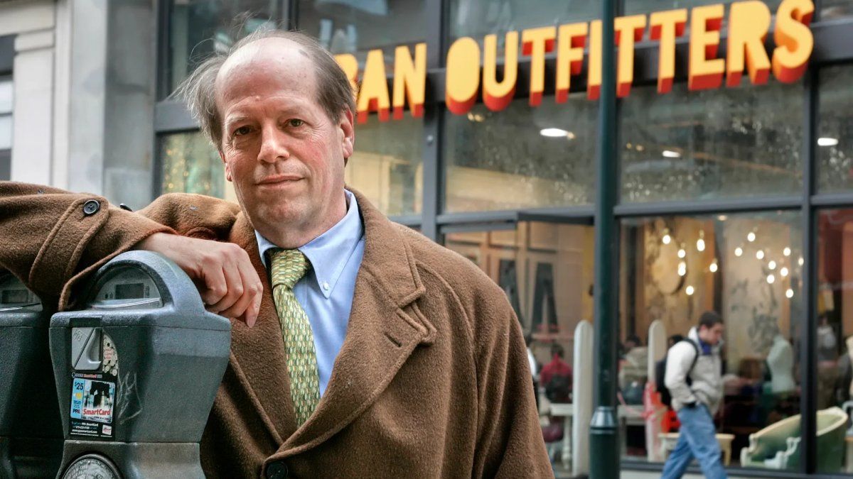 De Hippie a Magnate de la Moda: La Increíble Historia de Richard Hayne y su Imperio Millonario