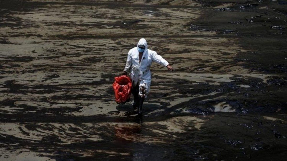 million dollar lawsuit against oil company Repsol for oil spill