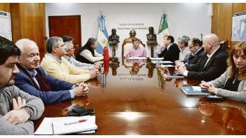 Buscan apuntalar obras