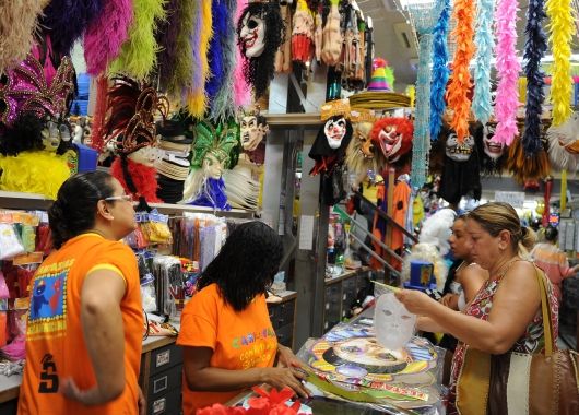 Río de Janeiro ya vive el carnaval en sus calles