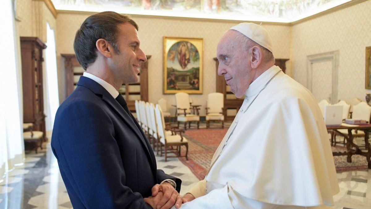 why Pope Francis will not attend the reopening