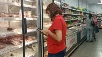 Canasta básica escaló 13,1% en noviembre: una familia necesita más de $390.000 para no ser pobre.
