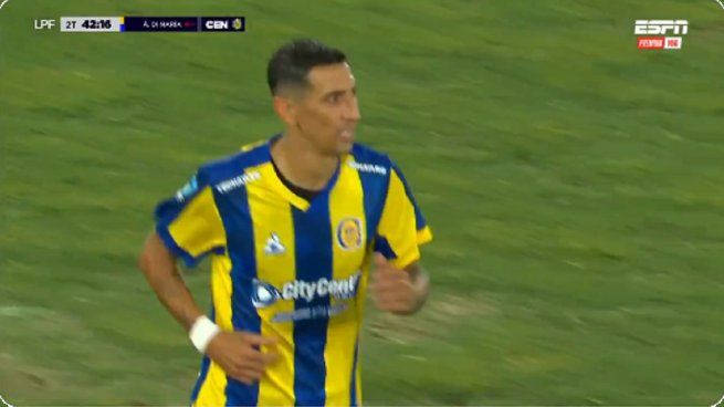 El picante posteo de Di María en las redes contra los hinchas de Racing tras los silbidos que recibió