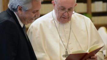 no hubo invitacion al papa para que venga a la argentina porque sabe que no la necesita