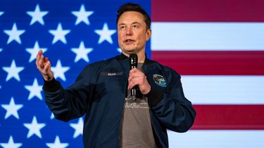 Elon Musk: Invierte u$s1.000 millones en el nuevo conglomerado mediático Skydance.