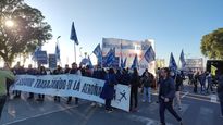 corte y protesta en la costanera de aeroparque por un reclamo de ex empleados de latam