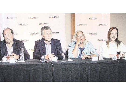 Unidos. Ernesto Sanz, Mauricio Macri, Elisa Carrió y María Eugenia Vidal, en el lanzamiento de la conducción.