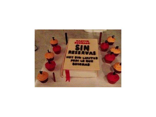 La torta que Salazar le hizo a Redrado