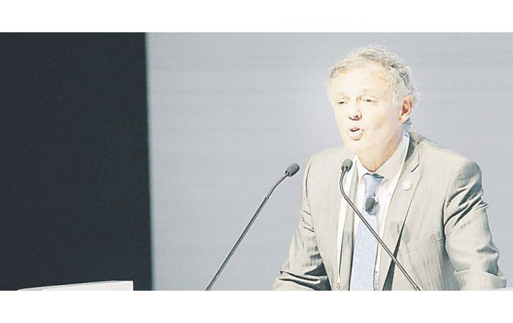 ámbito.com | DATOS. Los recaba el ministro Cabrera para ver si hubo o no invasión.