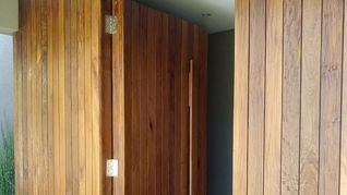 Cómo limpiar las puertas de madera de tu hogar, según este método casero Cómo limpiar las puertas de madera de tu hogar, según este método casero