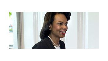 Rice, en defensa de Bush: Fue sincero sobre las razones para ir a la guerra