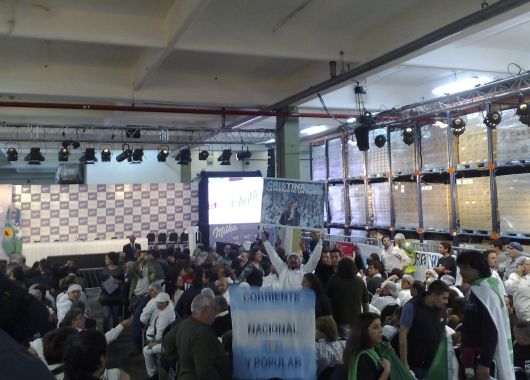 Salón antes de comenzar el discurso de la Presidente.