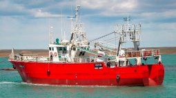 More than 110 fishing vessels were standing for four months.