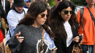 Las hijas de Diego Maradona denunciaron a Julieta Makintach. Las hijas de Diego Maradona denunciaron a Julieta Makintach.
