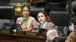 Ofelia Fernández difundió las agresiones que recibe a diario por Twitter.