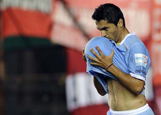 El paraguayo tuvo un gran encuentro y convirtió dos goles.
