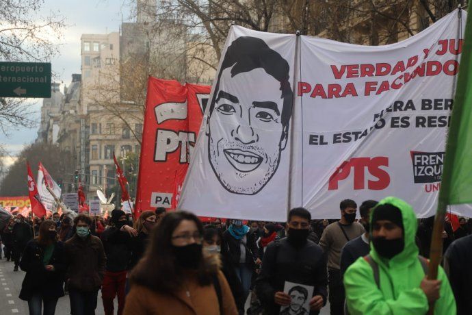 La convocatoria tuvo como punto de partida el Congreso de la Nación, donde los manifestantes se congregaron cerca de las 15.30