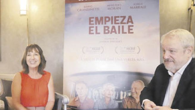 empieza el baile. Mercedes Morán y Jorge Marrale durante la entrevista que mantuvieron con este diario.