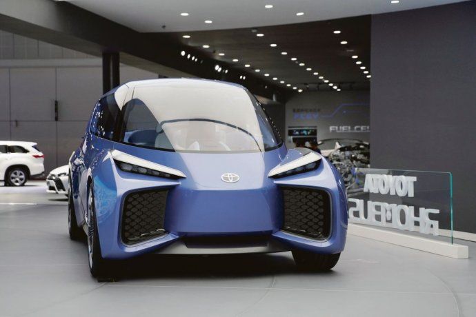 Toyota Rhombus