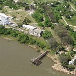 El frigorífico Casa Blanca anunció la suspensión de la faena y el envío de 220 trabajadores más al seguro de paro. El frigorífico Casa Blanca anunció la suspensión de la faena y el envío de 220 trabajadores más al seguro de paro.