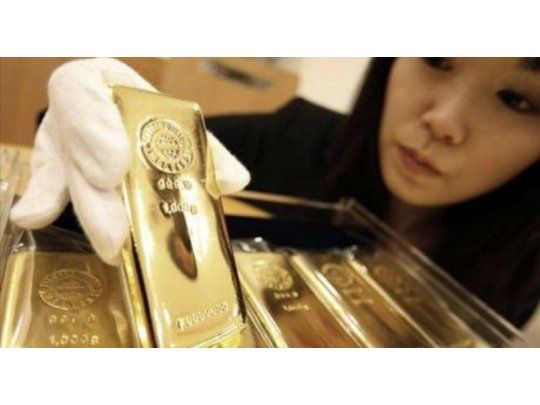 El oro progresó un 0,2% a u$s 1.324,70