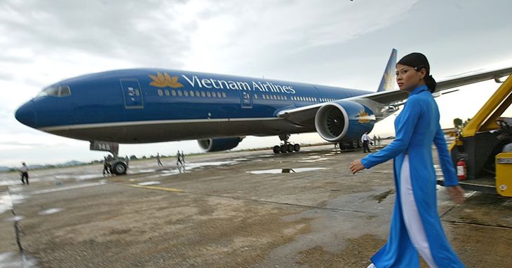 Vietnam Airlines suspended and modified flights in Hue, Quang Tri and Thanh Hoa, also affecting other national and international routes. Vietnam Airlines suspended and modified flights in Hue, Quang Tri and Thanh Hoa, also affecting other national and international routes.