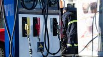 El precio de los combustibles podría volver a bajar en el comienzo de 2024.