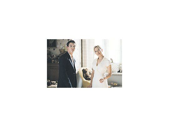 Jonathan Rhys Meyers y Scarlett Johansson en «Match Point»: sorpresivo Woody Allen conun drama pasional, policial y operístico.