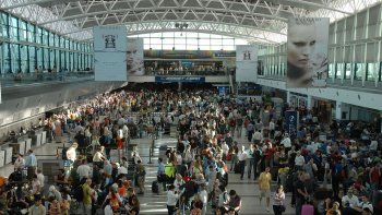 crecio un 41% el ingreso via aerea de turistas extranjeros al interior del pais