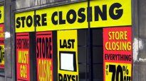 Con fuertes liquidaciones, está realizando el cierre de más de 450 locales.
