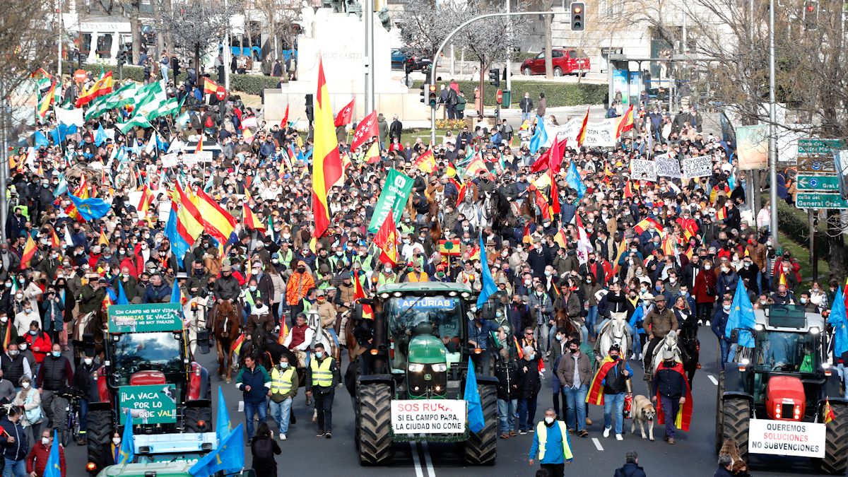 Massive tractor in Madrid against the price of fuel