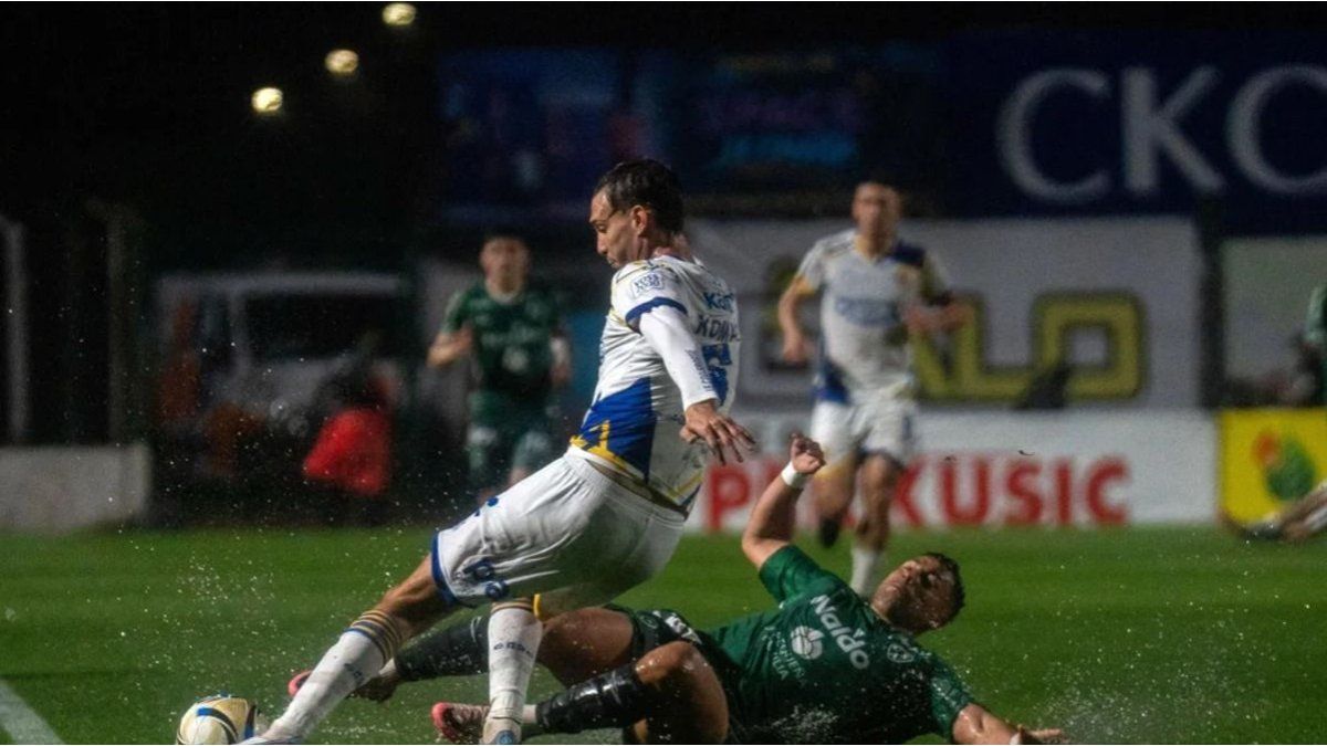 The storm of Santa Rosa arrived: the match between Sarmiento and Rosario Central was suspended due to the heavy rains