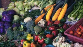 Los menores costos están vinculados a la baja del precio de las materias primas.&nbsp;