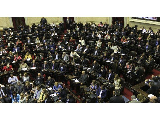 Efecto Ganancias: sólo se aprobaron 4 de las 19 leyes incluidas en extraordinarias