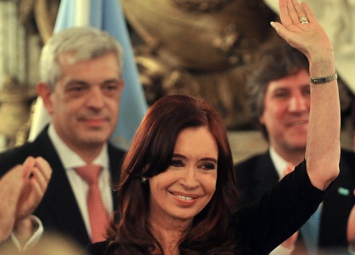 La Presidente tomó juramento a Capitanich, Kicillof y Casamiquela  (foto 1)