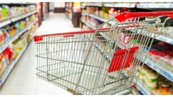ámbito.com | Según un relevamiento de precios de la consultora Ecolatina para ámbito.com, a enero de 2017, el kilo de pan francés aumentó un 33,7% interanual. Teniendo en cuenta la suba de febrero, el aumento fue del 70% interanual.