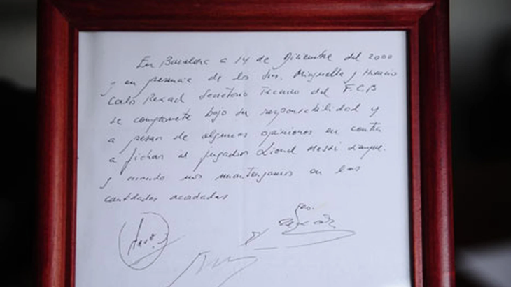 La histórica servilleta que cambió la vida del Barcelona y del propio Lionel Messi La histórica servilleta que cambió la vida del Barcelona y del propio Lionel Messi