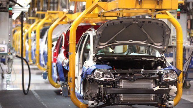 En el acumulado anual, la producción automotriz tiene un incremento de 9,1%.