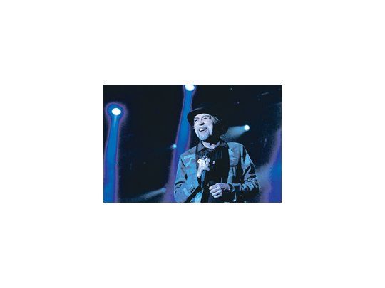 Sin novedades en repertorio ni estilo, Joaquín Sabina cumple con otra visita en un territorio de incondicionales.