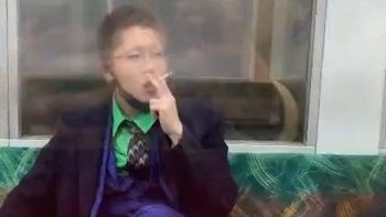 el atacante del tren en tokio se vistio como el joker y aseguro que buscaba matar para ser condenado a muerte