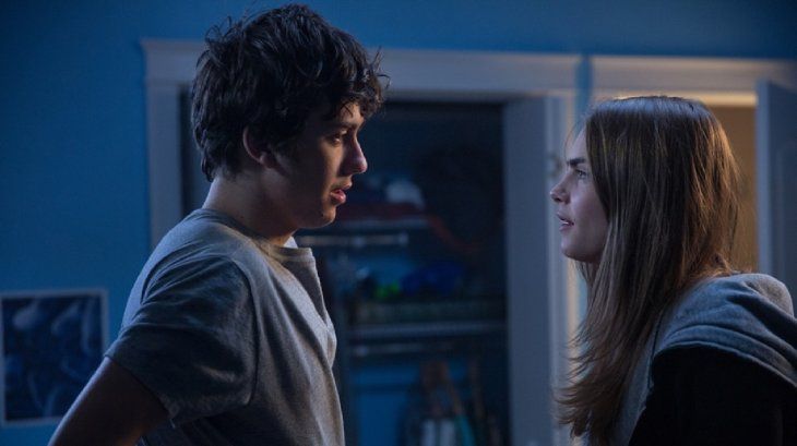 Una historia de amor dramática, que mantiene el misterio hasta el final de la película, en Disney+. Una historia de amor dramática, que mantiene el misterio hasta el final de la película, en Disney+.