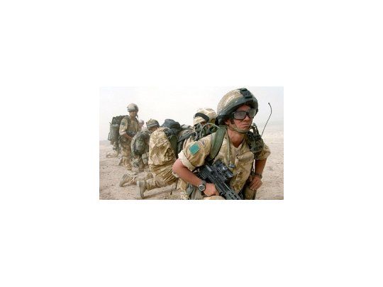 El ministerio de Educación colabora con la academia militar de Sandhurst y busca la forma de convertir a ex oficiales del Ejército rápidamente en profesores.