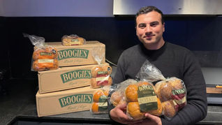 El pan de papa se convirtió en la especialidad de una empresa que fue ganando lugar entre comercios y distribuidores de todo el país.