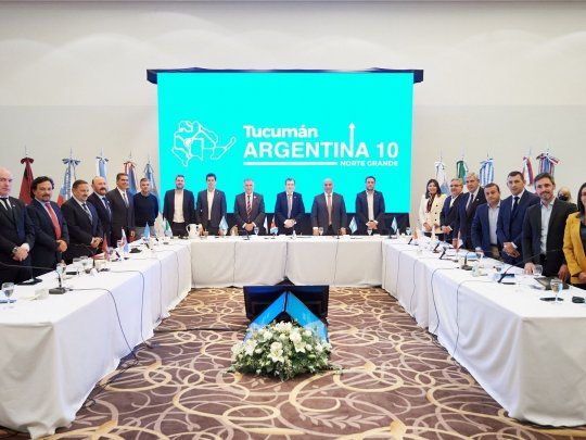 Manzur se reunió con los gobernadores del Norte Grande 