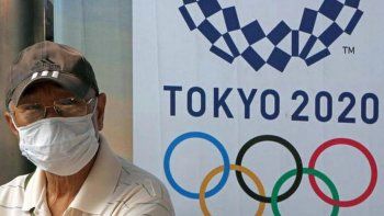 Con o sin Juegos el impacto prolongado de la epidemia mundial de coronavirus es lo que puede perjudicar a la economía japonesa este año.