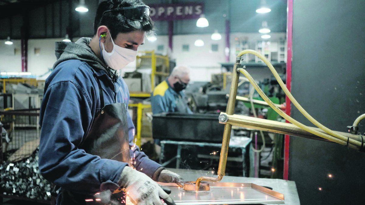 Industria creció 6% en diciembre y 13 días de enero confirman mejora